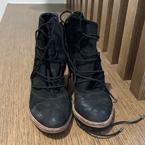 Chic Black Lace-Up Boots